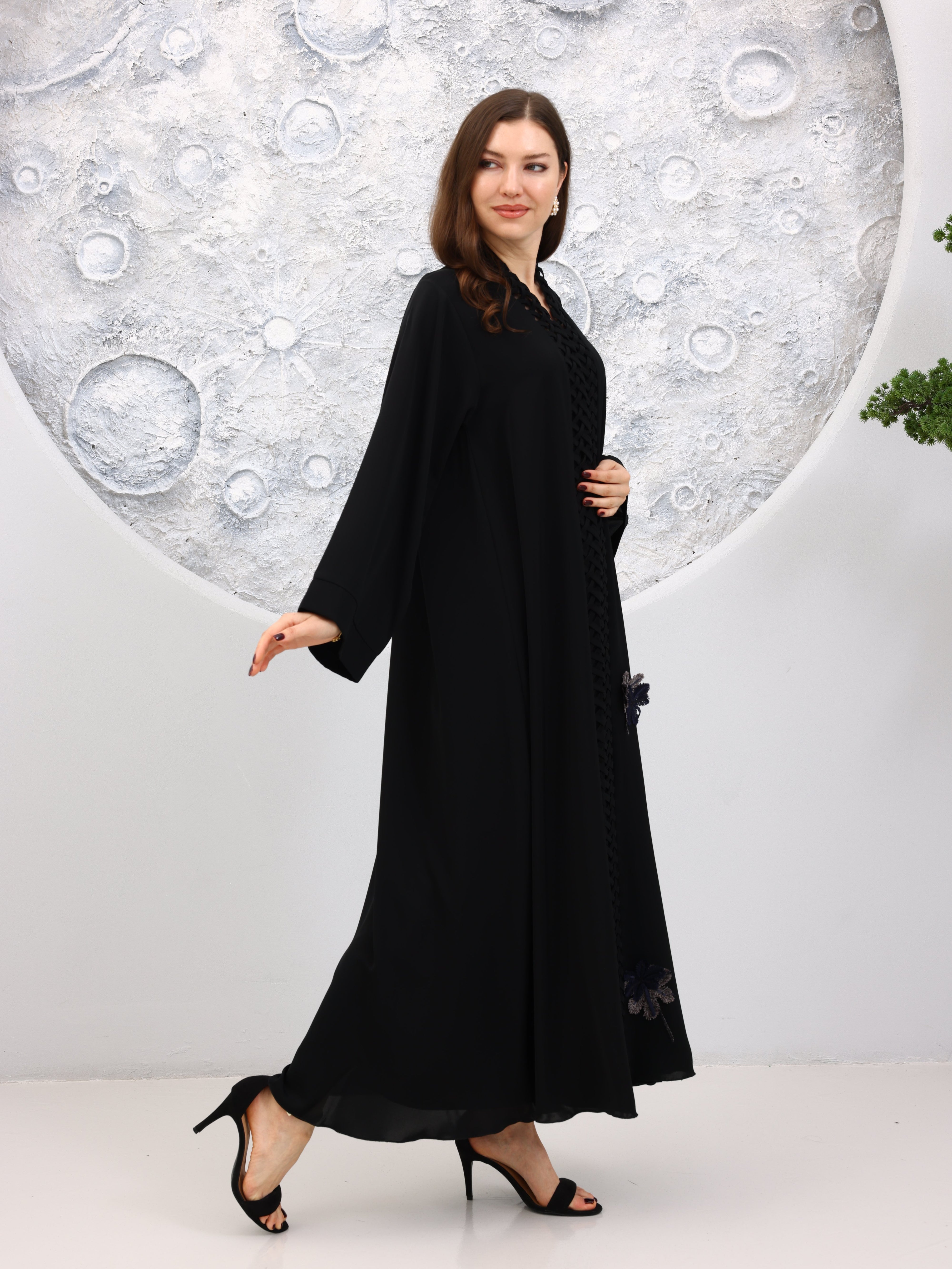 Mira Abaya Lamis