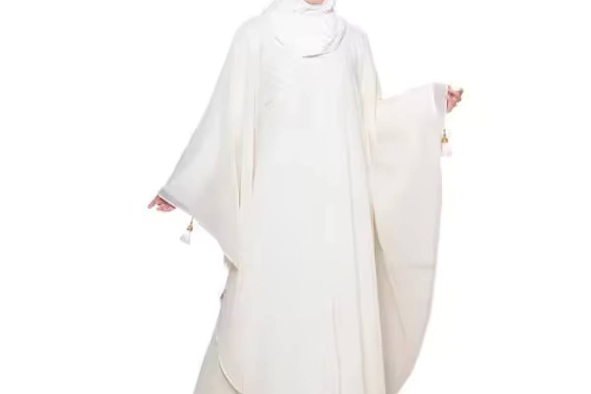 Modest White Abaya in Dubai - Lamis Abaya