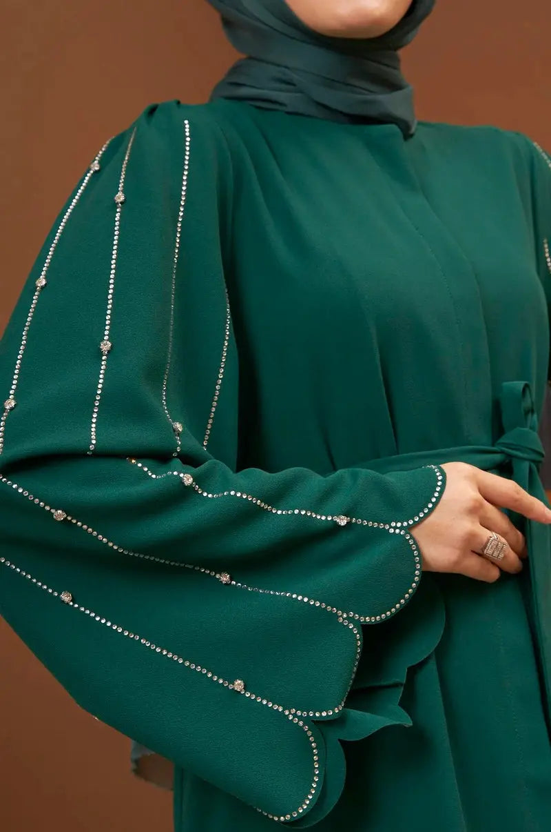 Green Abaya in Abu Dhabi